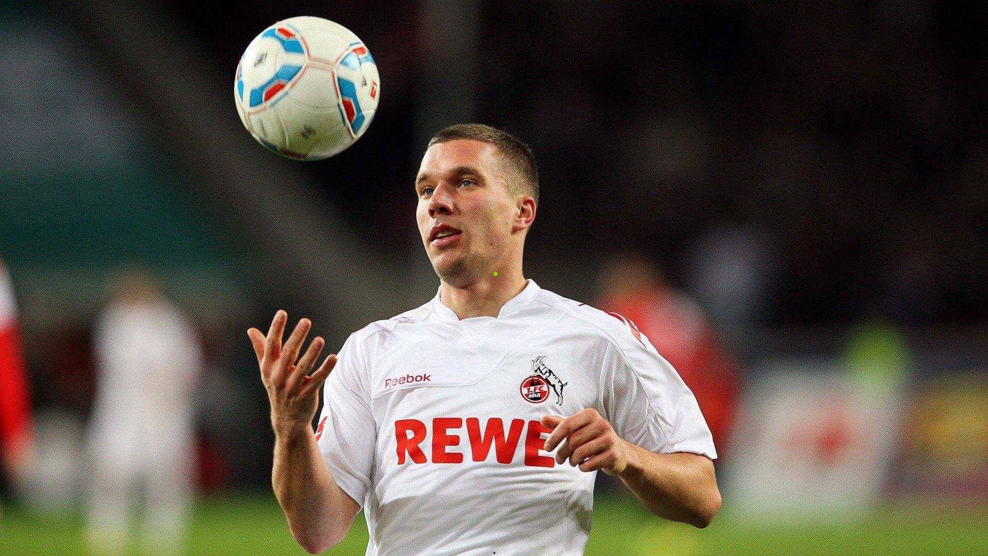 武磊回归中超引发热议，马德兴点评其留洋生涯成难以逾越的高峰