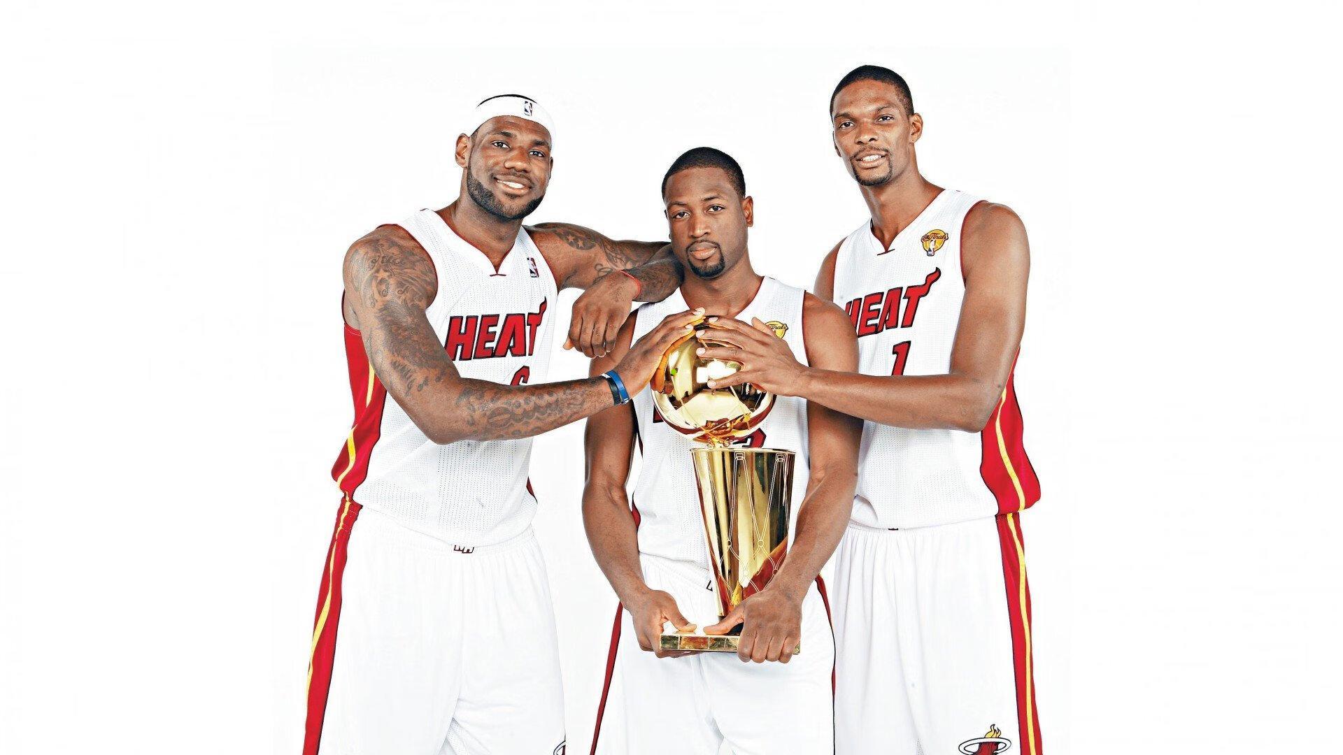 雷霆队一点不慌铸就传奇,落后两位数5胜0负,韧性冠绝联盟