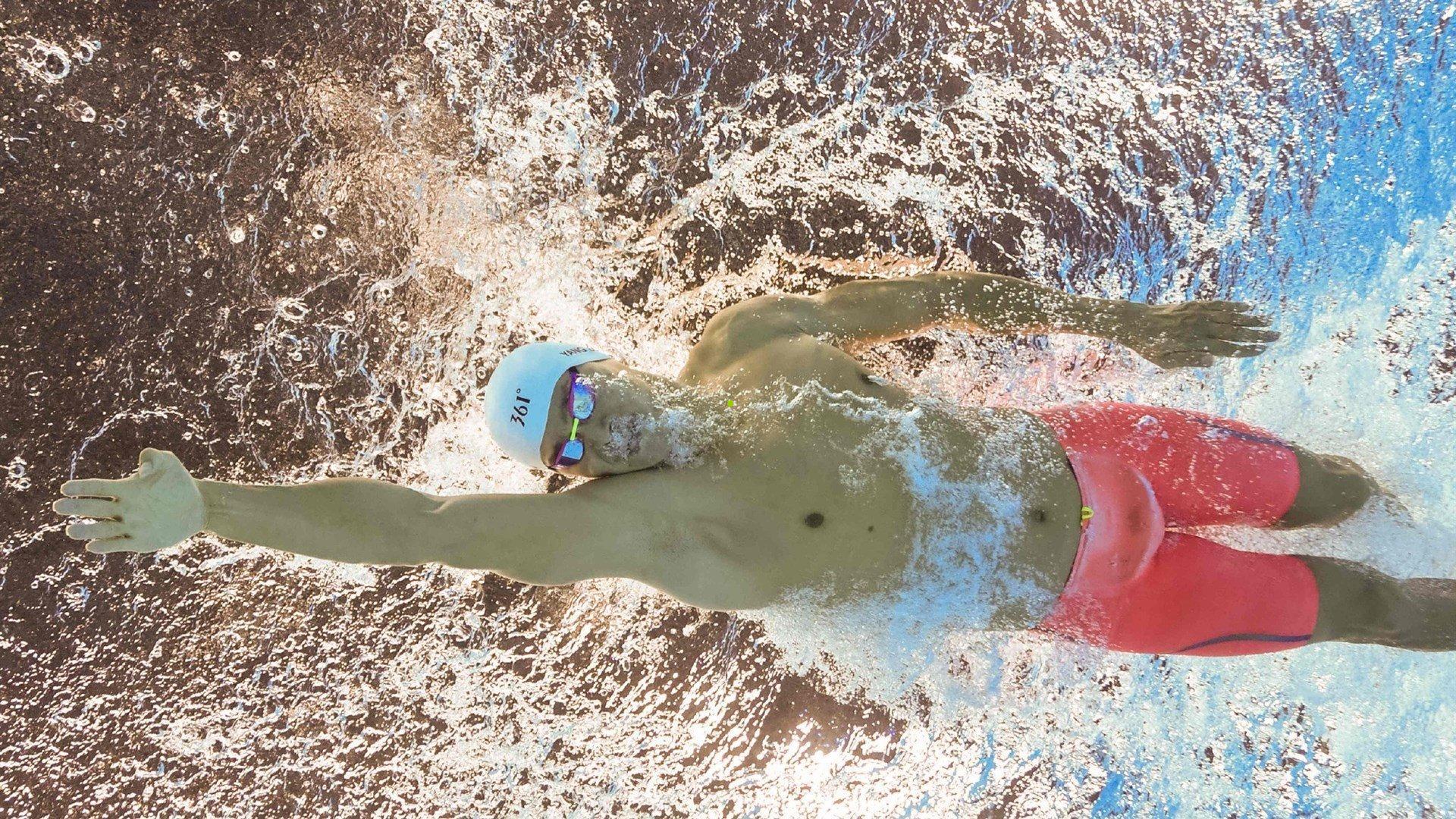 里夫斯点破现代篮球防守真谛，天赋洪流中，唯五人同心筑起胜利之堤